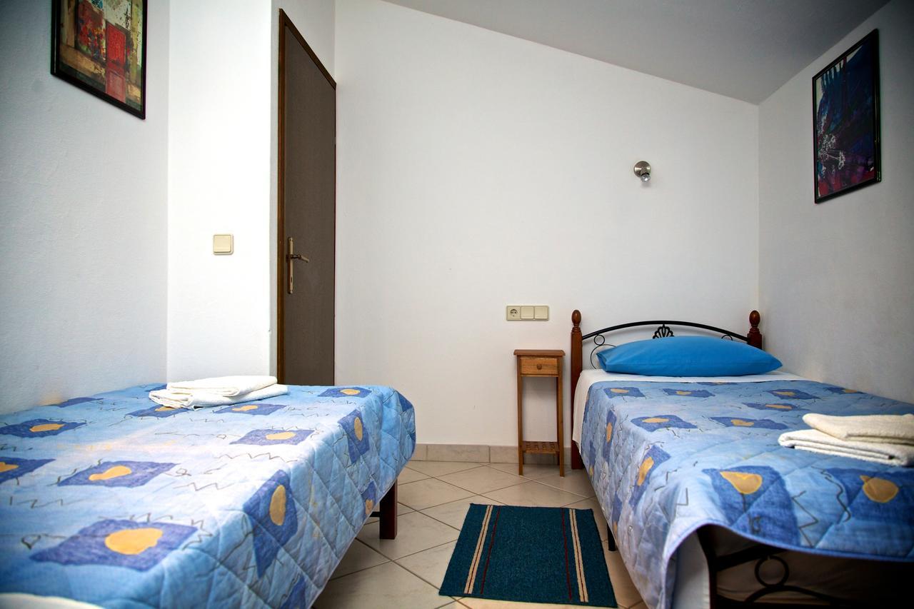 Apartment Exclusive Annex 罗维尼 外观 照片