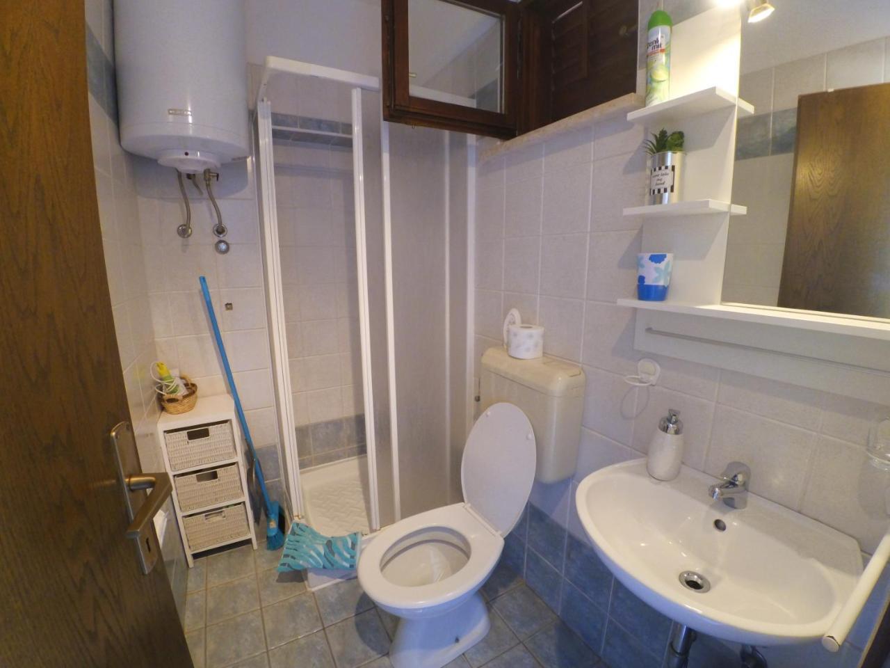 Apartment Exclusive Annex 罗维尼 外观 照片